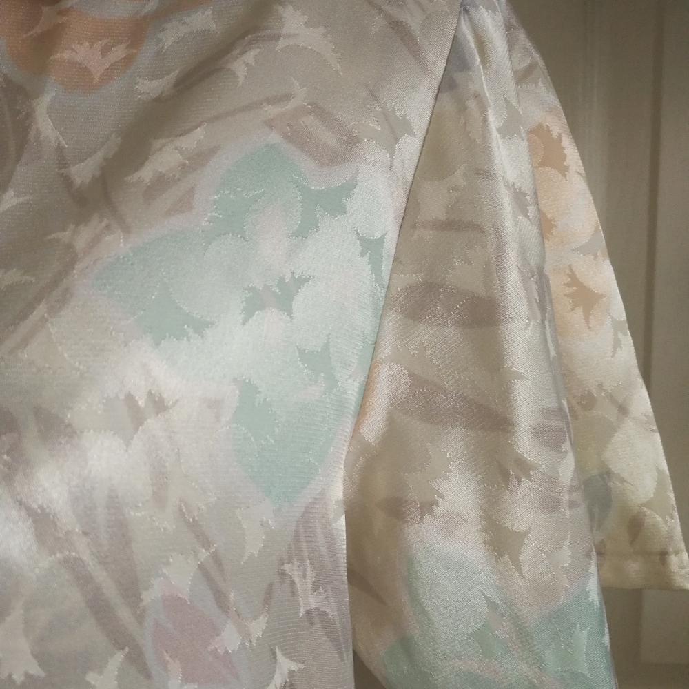 Blouse - Picture 4 of 5